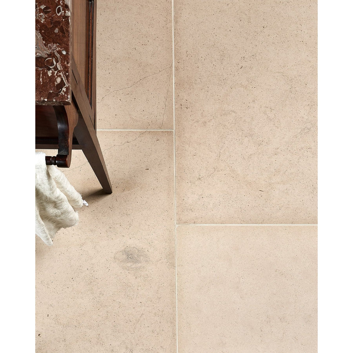 Blandford Limestone Honed Finish random-length flagstones laid