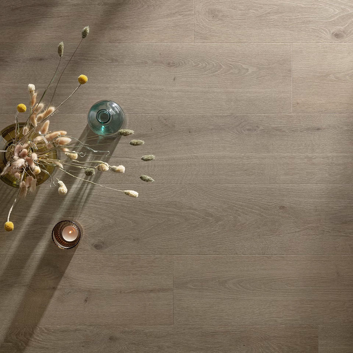 Stonehenge f053 vinyl planks featuring gray wood-effect laminate flooring with a natural grain pattern