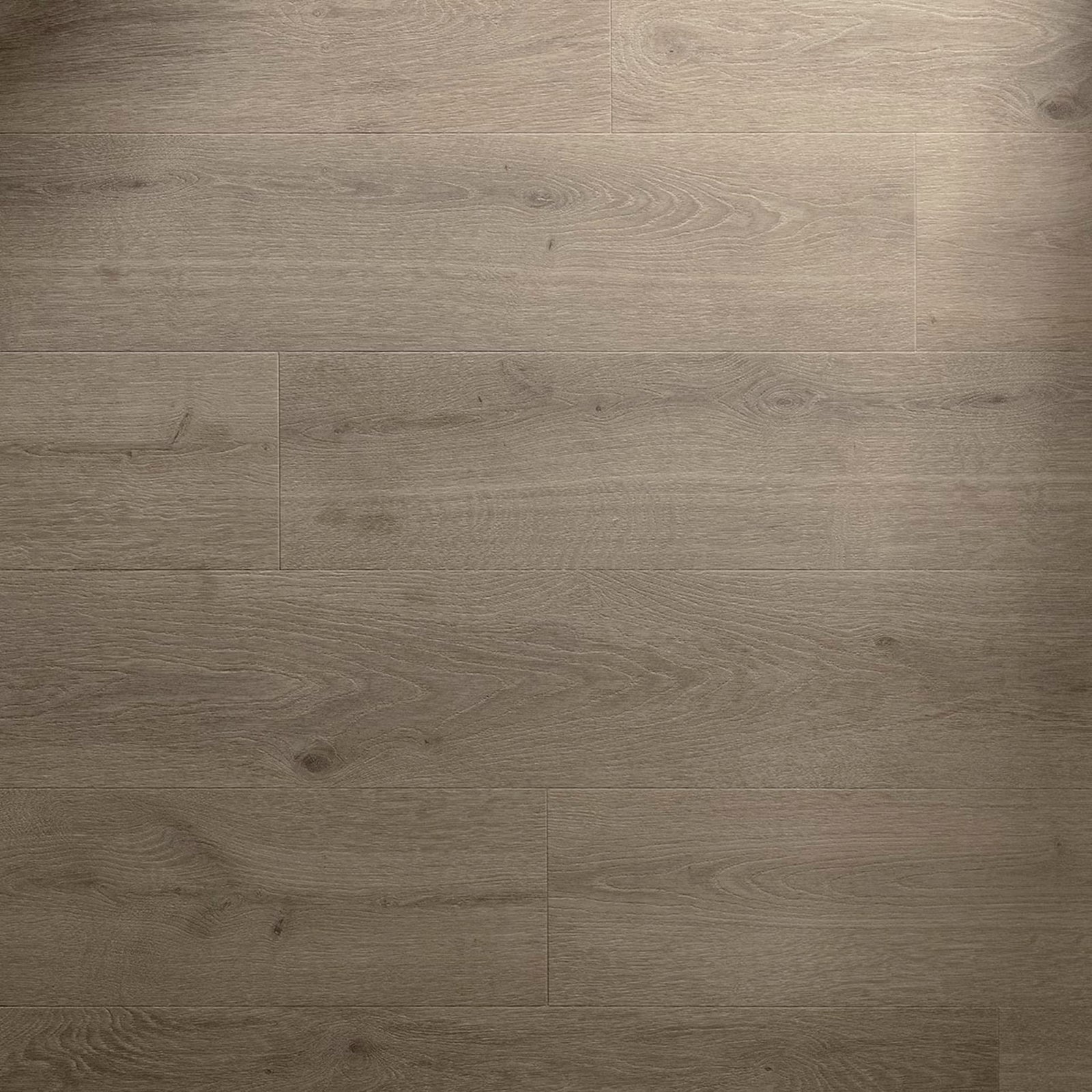 Stonehenge f053 vinyl planks featuring gray oak-look laminate flooring with natural wood grain texture