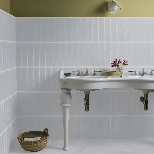 Belgravia Mist Gloss 7.5 x 30cm grey ceramic metro tiles in a room setting