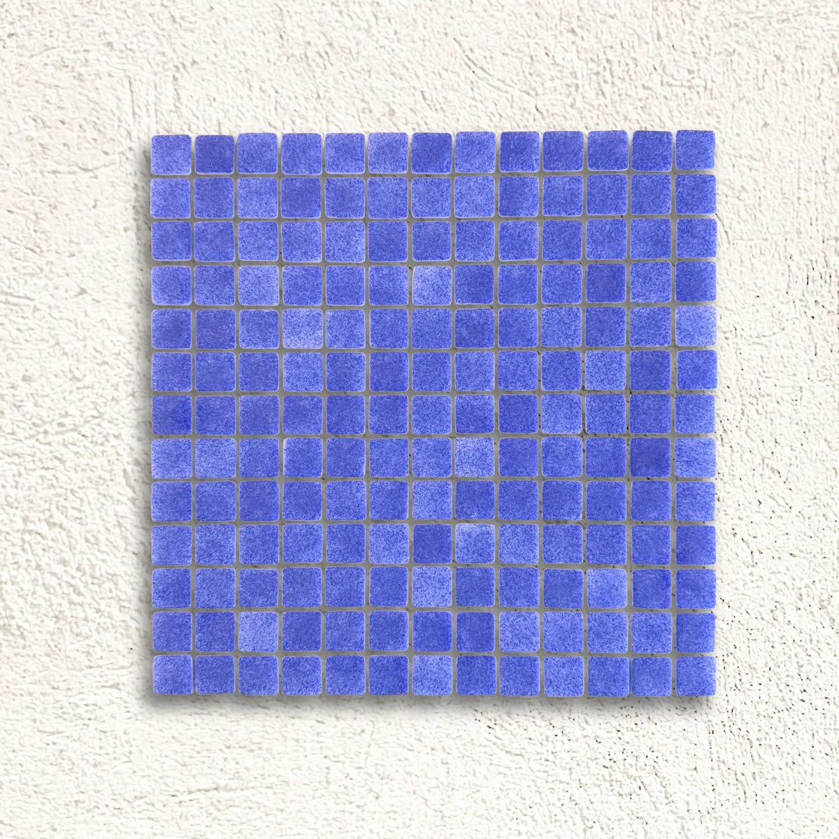 Niebla Foggy Dark Blue Anti-Slip 33.3 x 33.3cm glass mosaic tile face