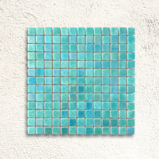 Niebla Mix-Iris Indo 33.3 x 33.3cm green iridescent glass mosaic tile face