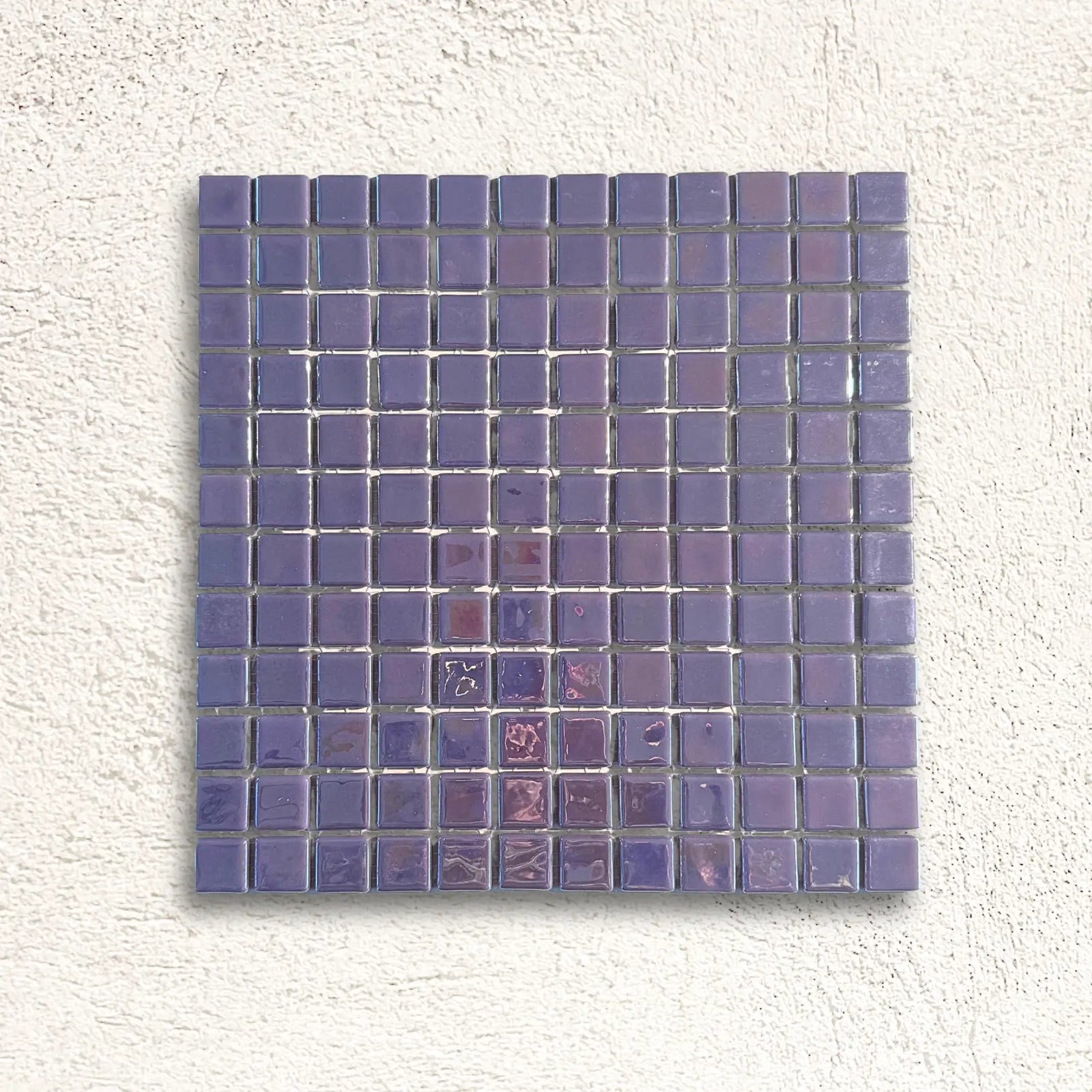 Iridis Acquaris Lila 31.6 x 31.6cm Tile in a bathroom setting