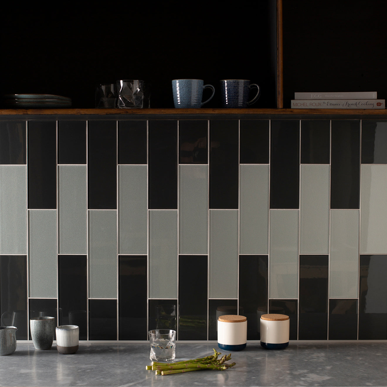 Avon Clear Glass 300 x 100mm Wall Tile