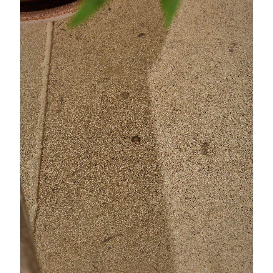 Bath Limestone Honed Finish random-length flagstones laid