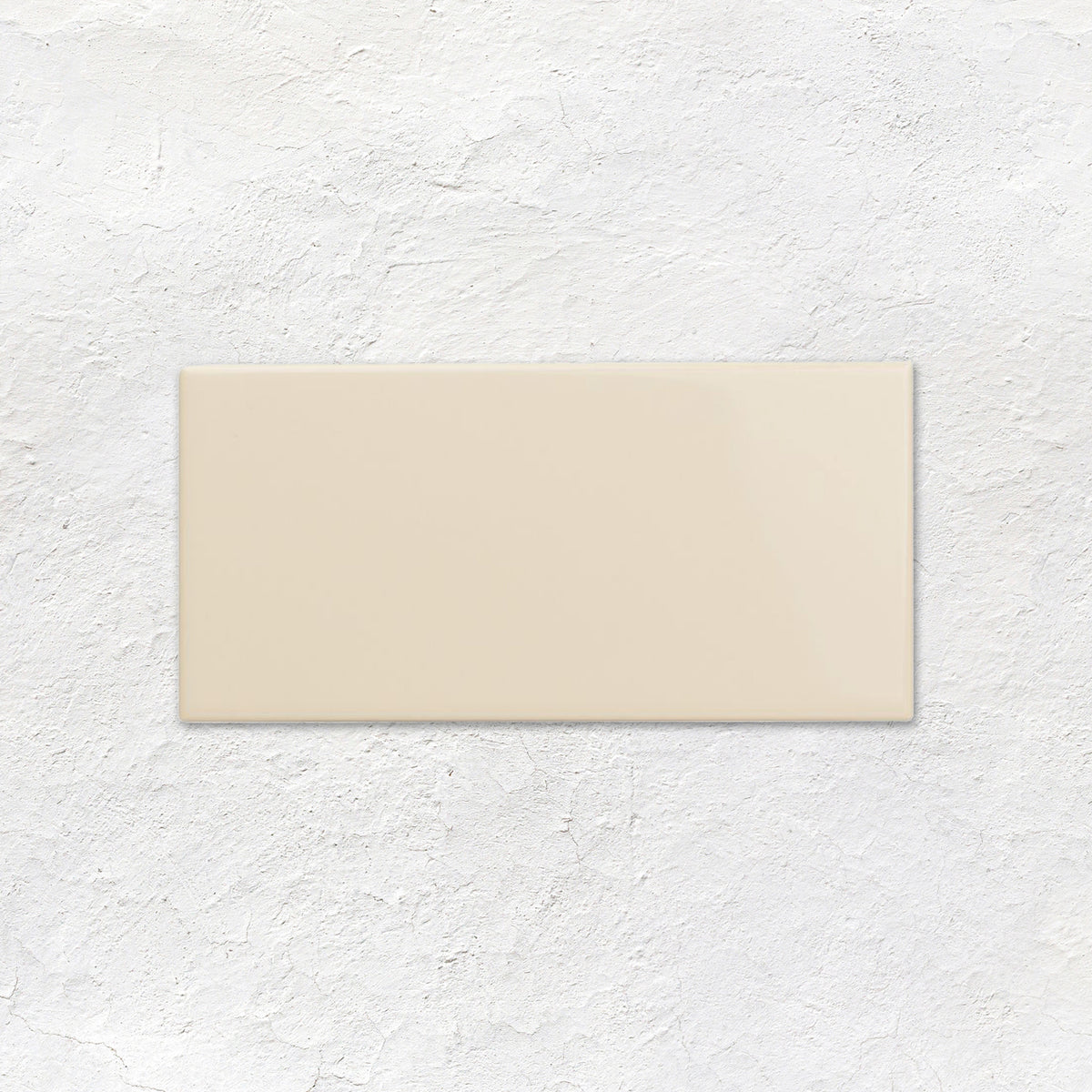 County White Rounded Long Edge Ceramic Wall Tile - Gloss