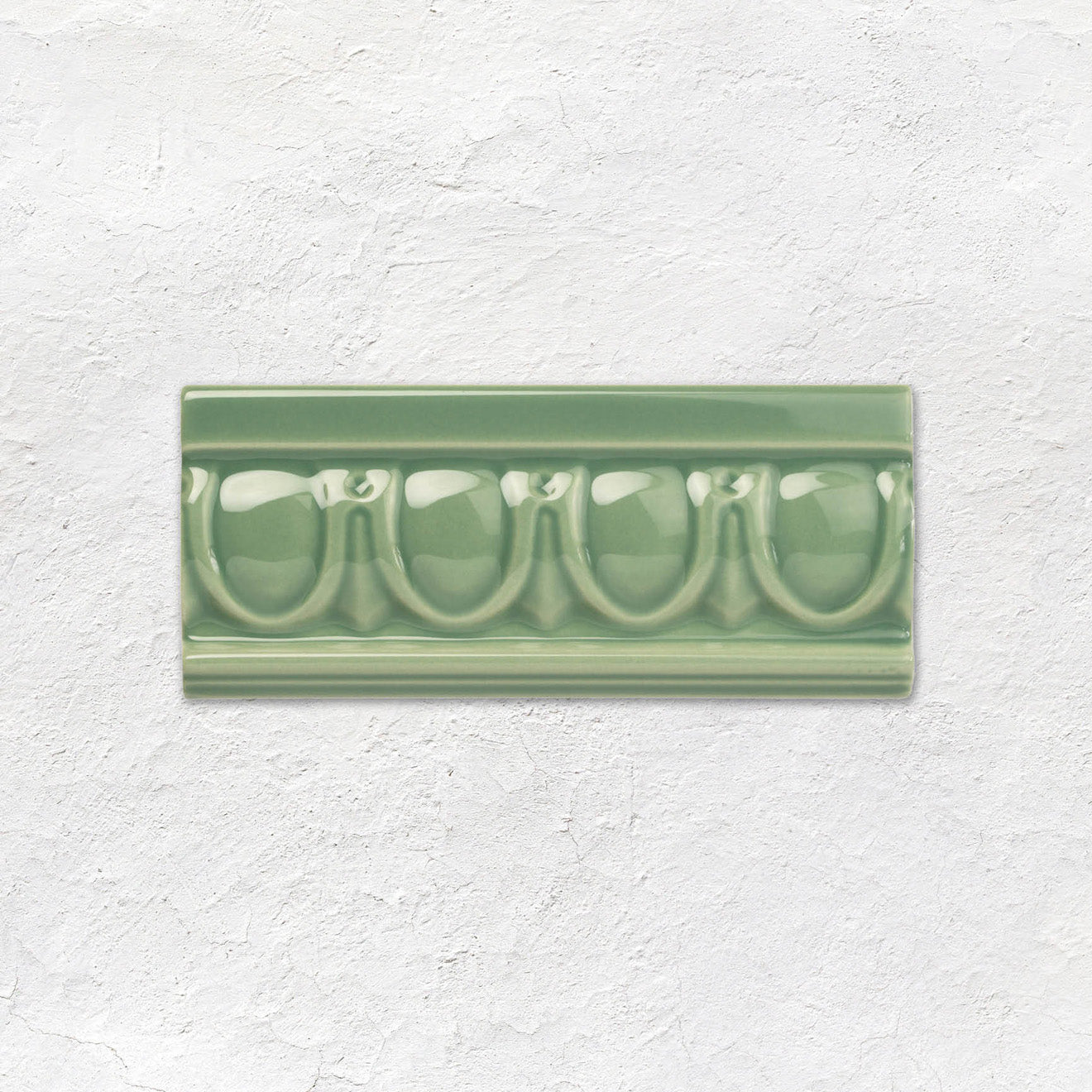 Jade Breeze Egg & Dart Moulding Ceramic Wall Tile 152x65mm