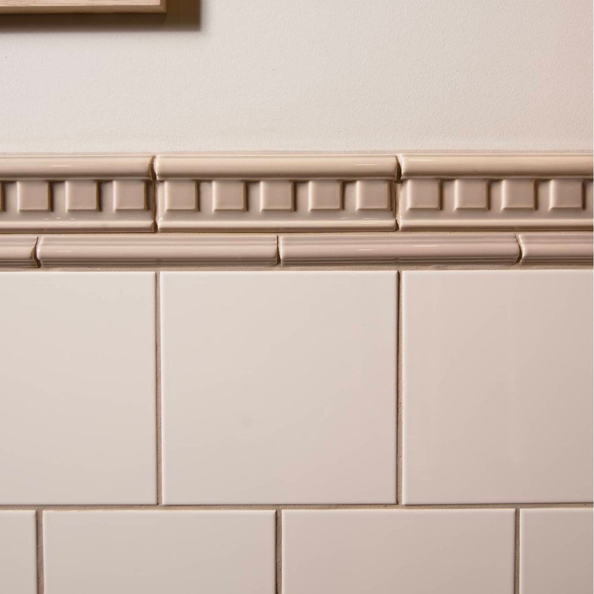 Palladian Beige Astragal Moulding Ceramic Wall Tile 152x21mm - Gloss - Cream & Beige
