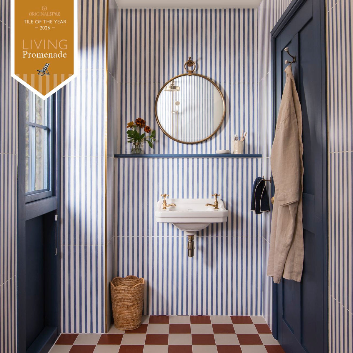 Blue and white vertically striped ceramic promenade brighton 60x30cm tiles covering bathroom walls