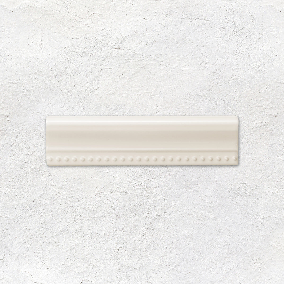 Vintage White Hogarth Moulding Ceramic Wall Tile 152x38mm