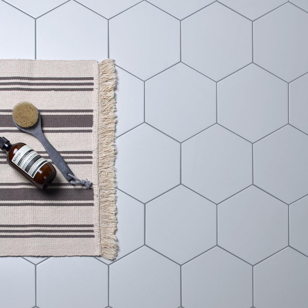 Ca'Pietra Resin-Cement Grout in Blue Grey, shade No.14, a matt blue grey coloured tile grout