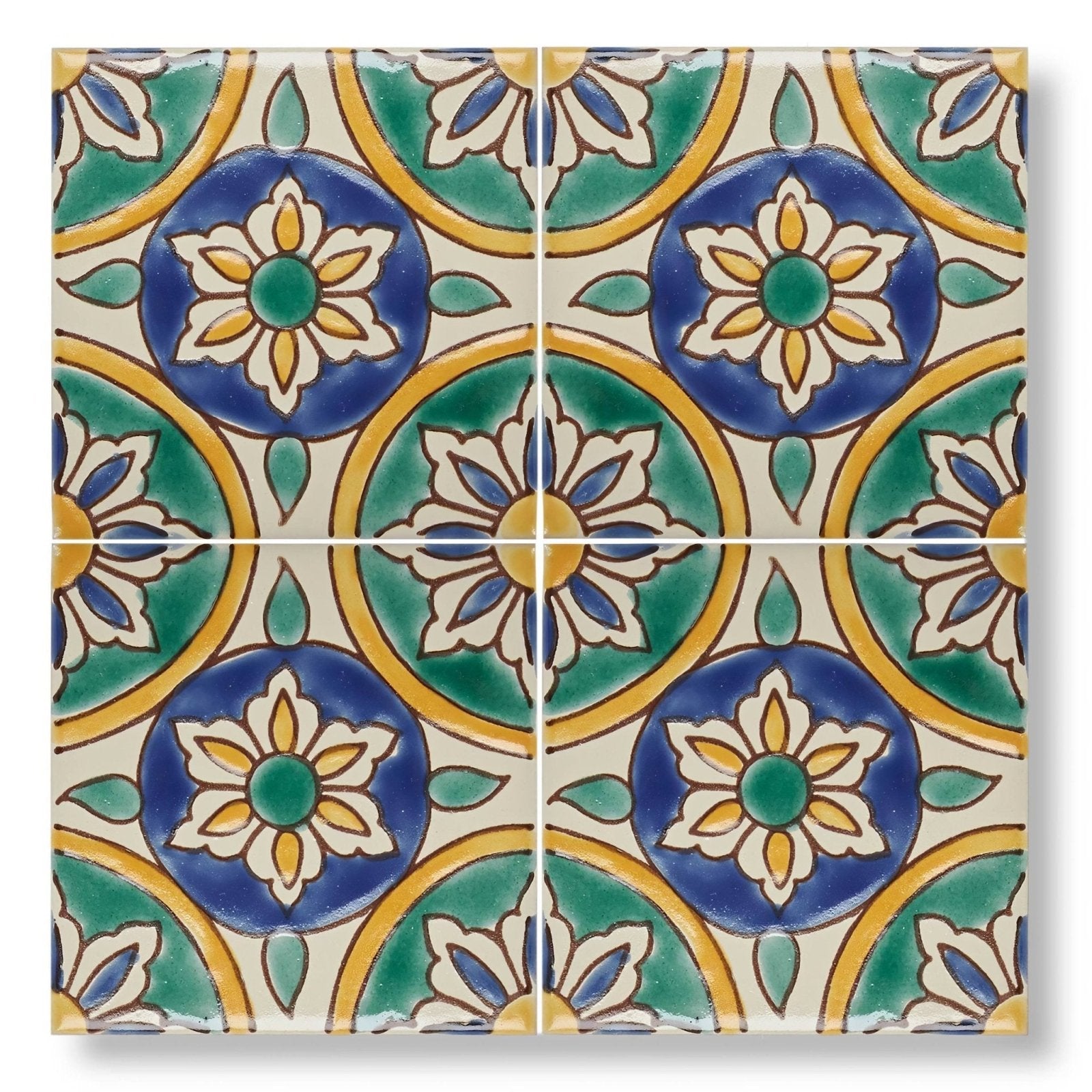 Hand-painted ceramic tile Acapulco Amaya 10x10cm with blue and green floral motifs on off-white background