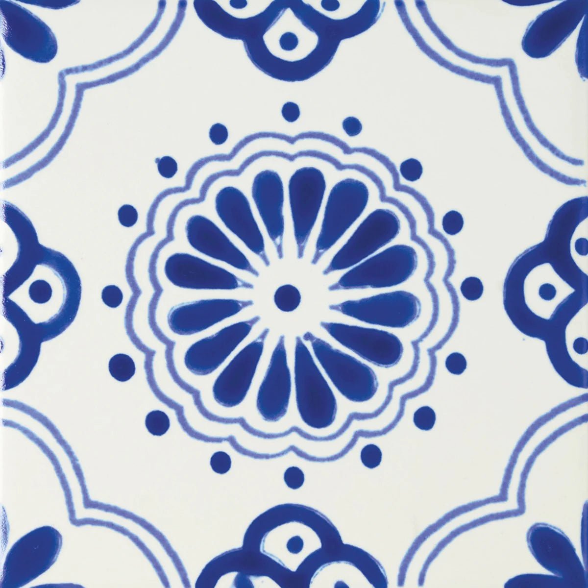 Acapulco Salazar 10x10cm blue and white ceramic tile with central floral motif and decorative patterns