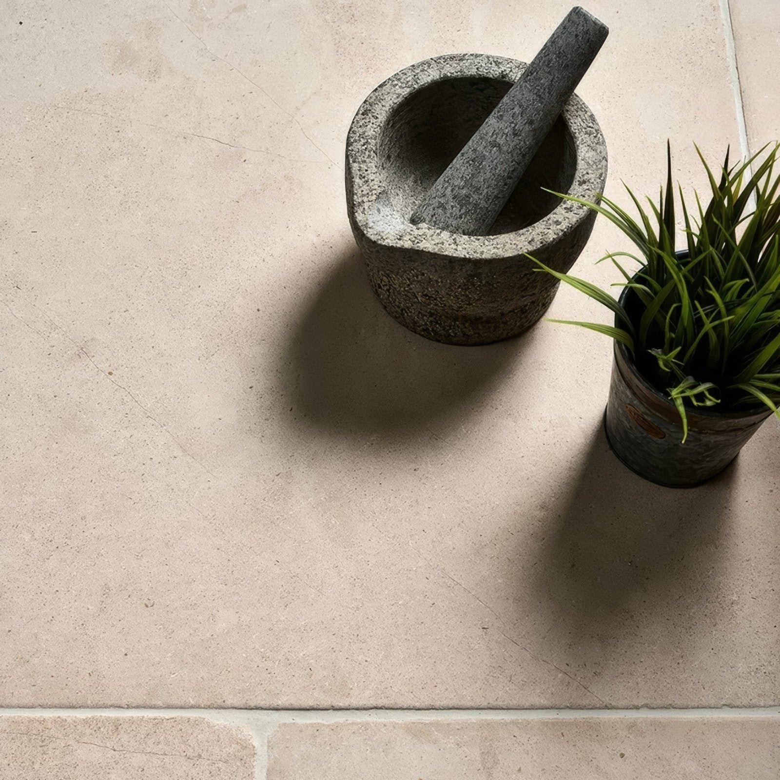 Blanford Limestone Tumbled Finish in a kitchen setting