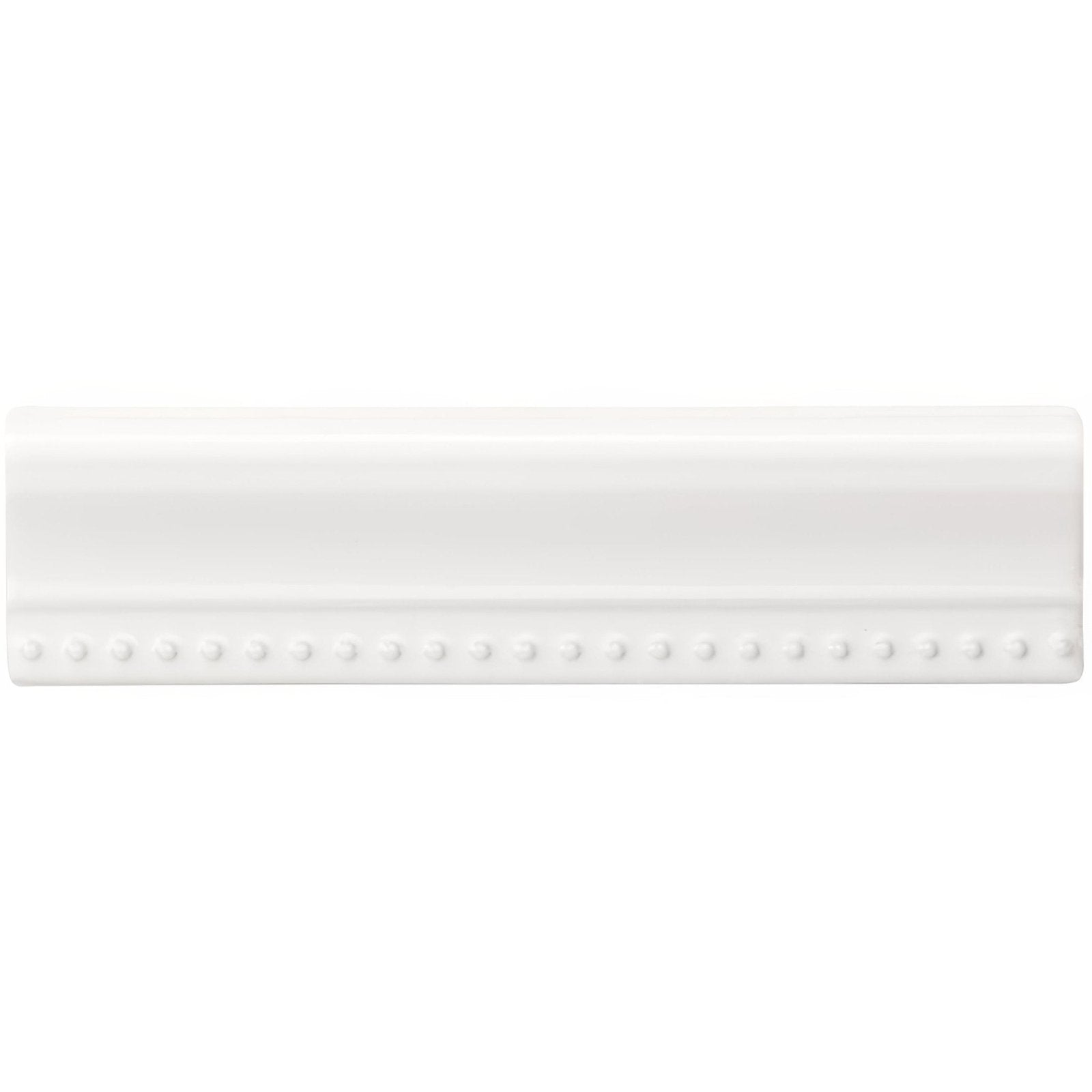 Brilliant white hogarth moulding white ceramic baseboard with smooth glossy finish and decorative beaded edge