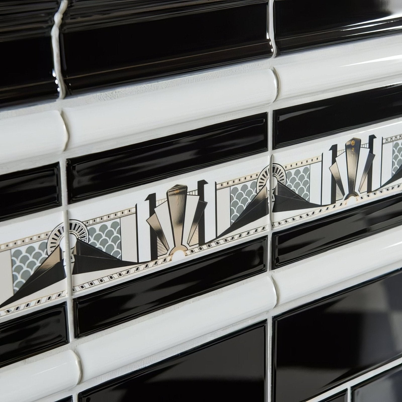 Brilliant White Sigma Moulding