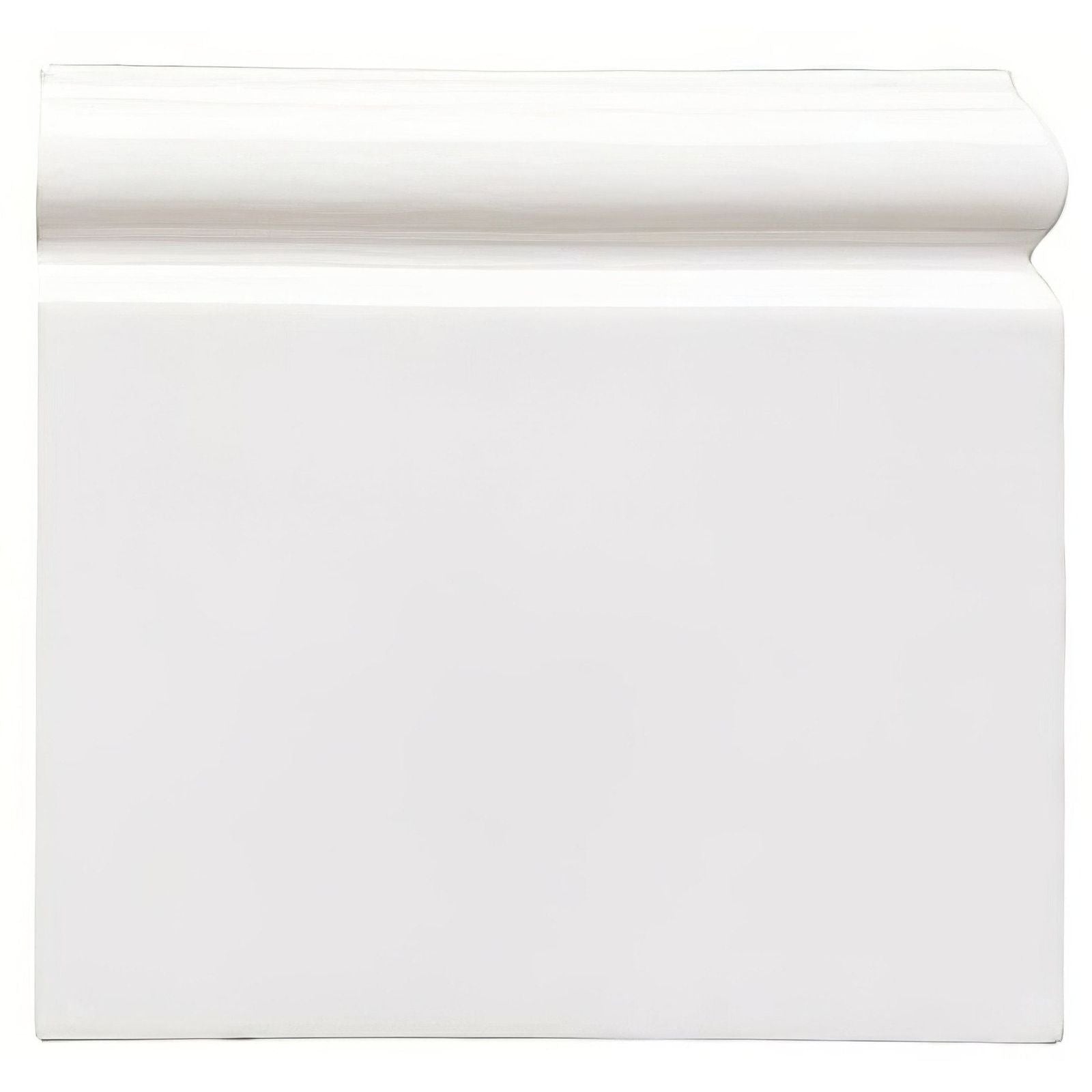 Brilliant white skirting right external corner with a white glossy baseboard and smooth curved top edge