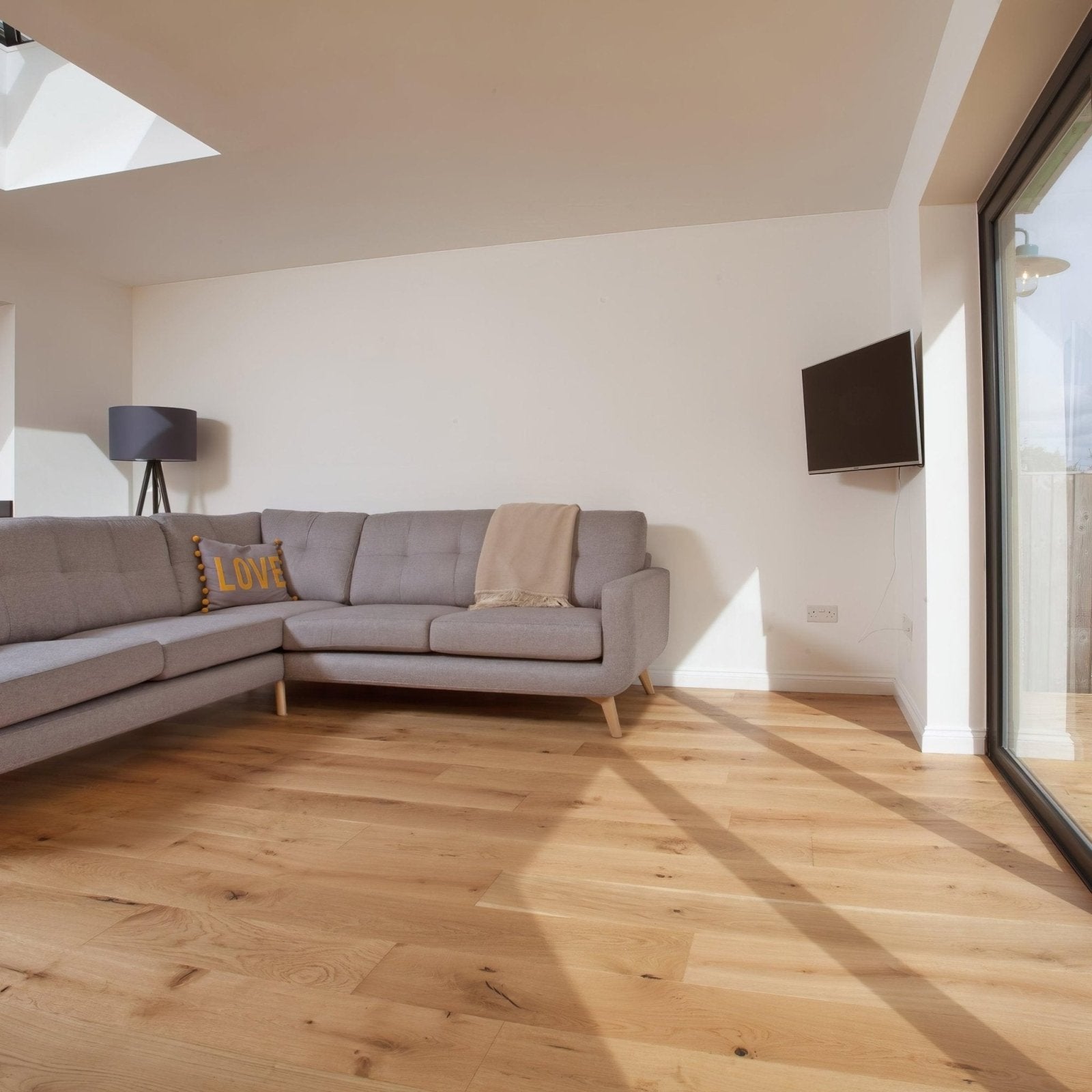 Brushed Matt Engineered Oak