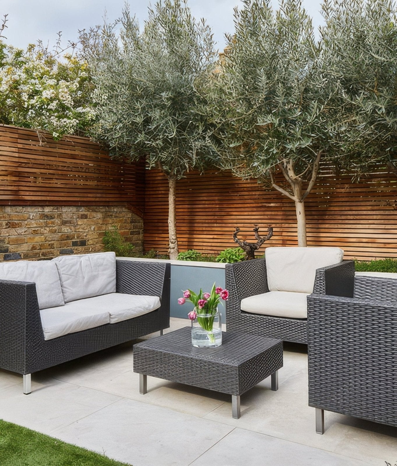 Buscot Limestone Paving Etched Finish