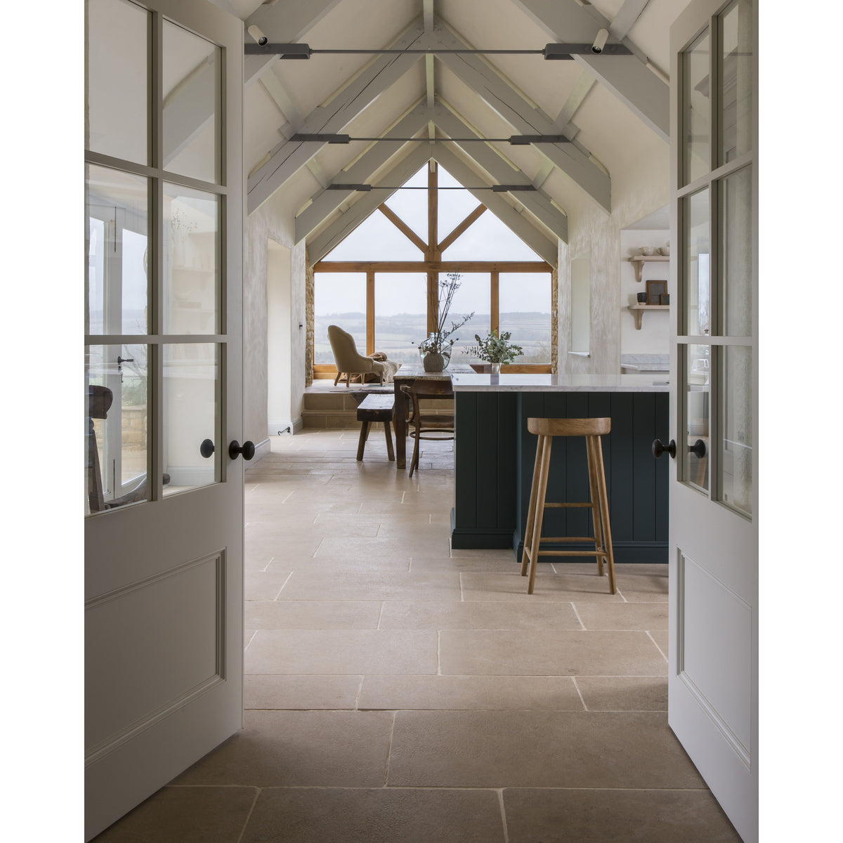 Buscot Limestone Tumbled Finish - image 2