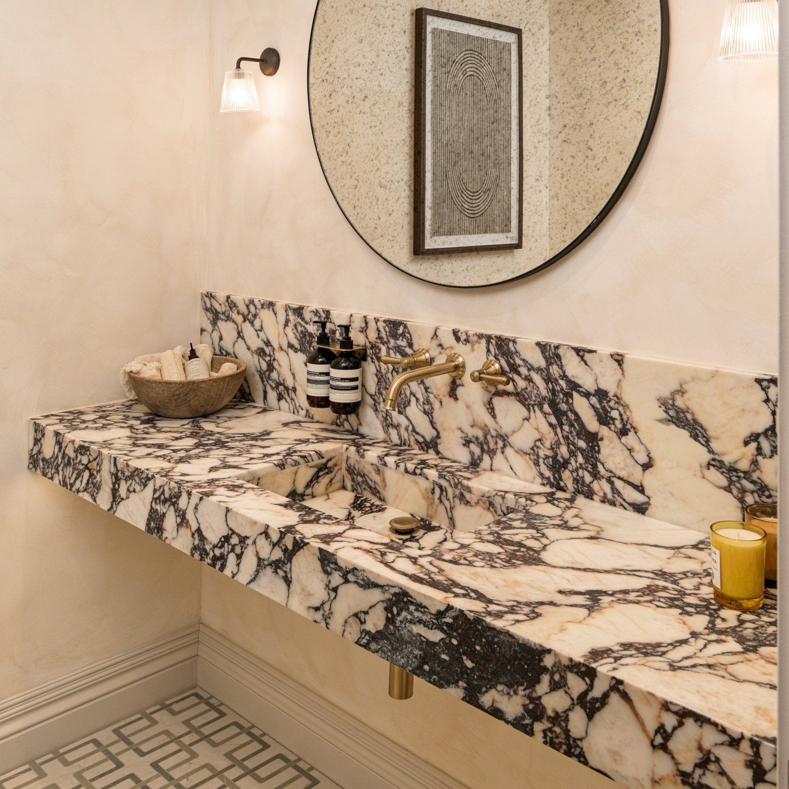 Byzantine Porcelain Forum Sculpted beige and grey geometric porcelain tile