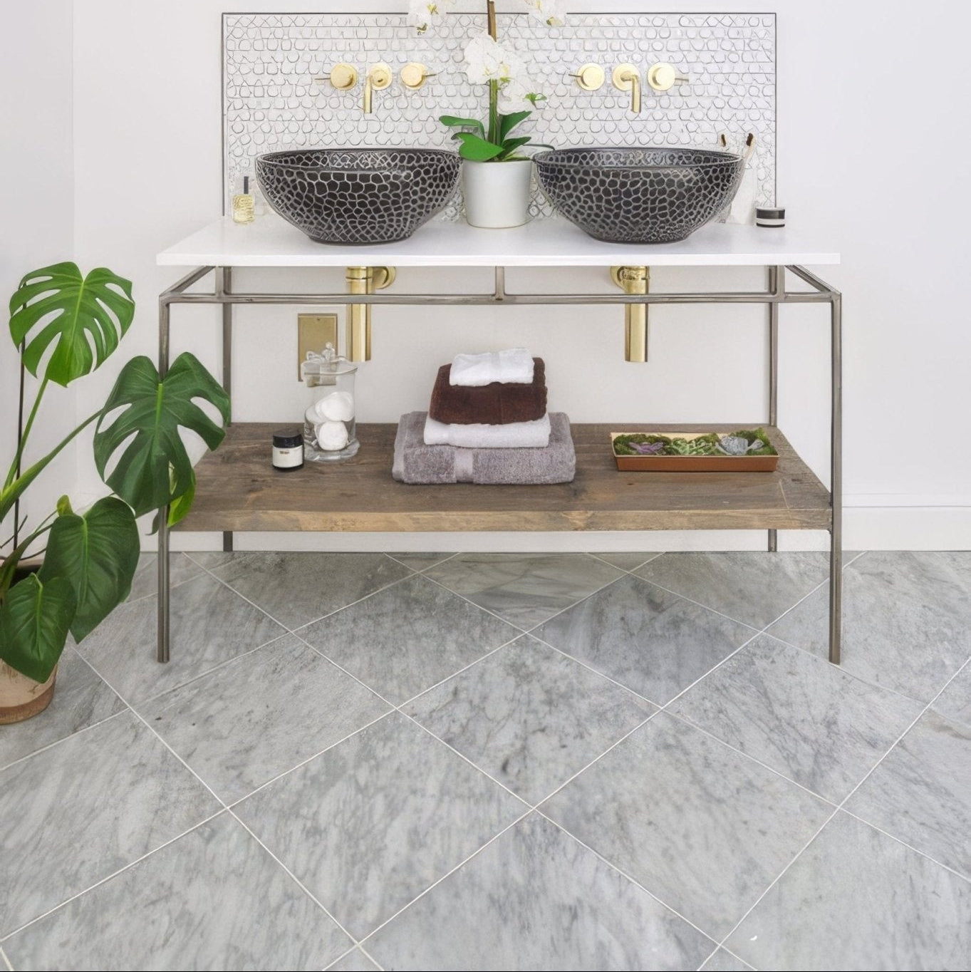 Carrara Miscela Honed Marble 61 x 61cm