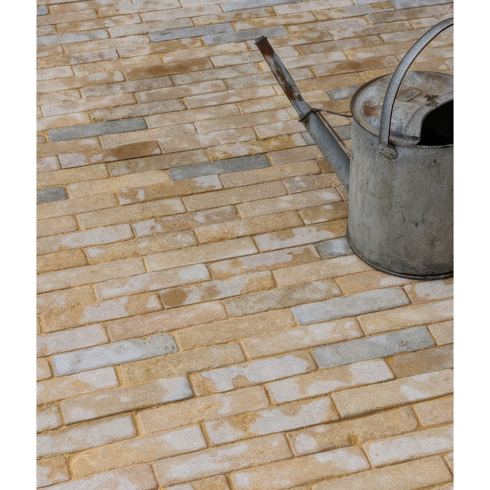 Castilan Limestone Tumbled Klinkers beige limestone paving