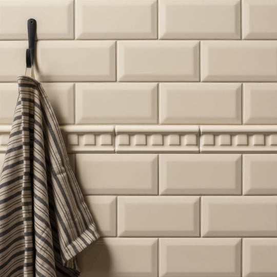 County White Dentil Moulding