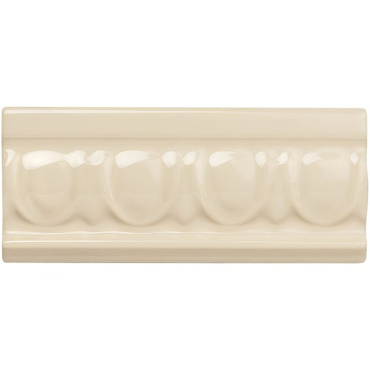 County White Egg & Dart Moulding - alternate view