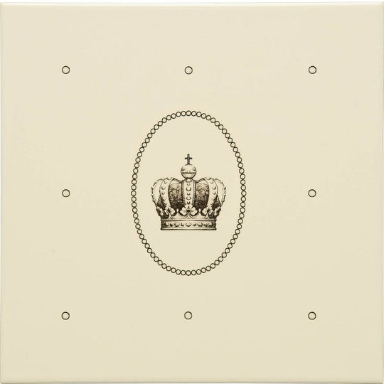 Dot Cartouche with Sovereign Crown Charcoal Grey on County White