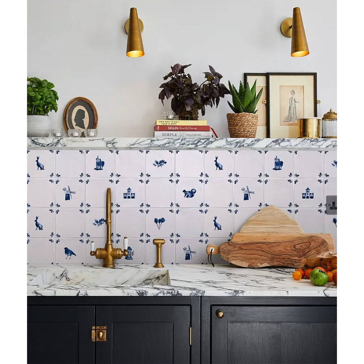 Dyrham Dairy Ceramic Oak Leaf Corners in a kitchen setting