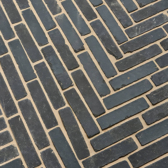 Flanders Charcoal Tumbled Clay Pavers - alternate view