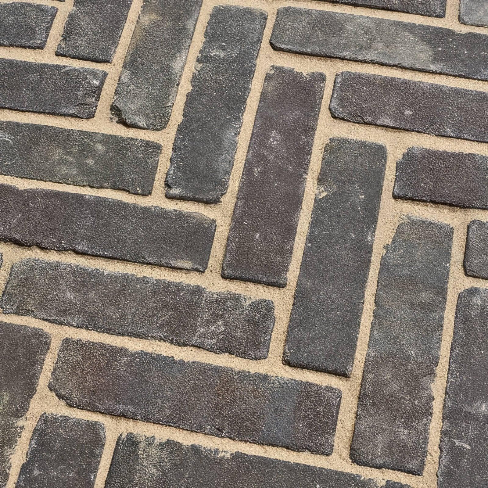 Flanders Dark Russet Tumbled Clay Pavers