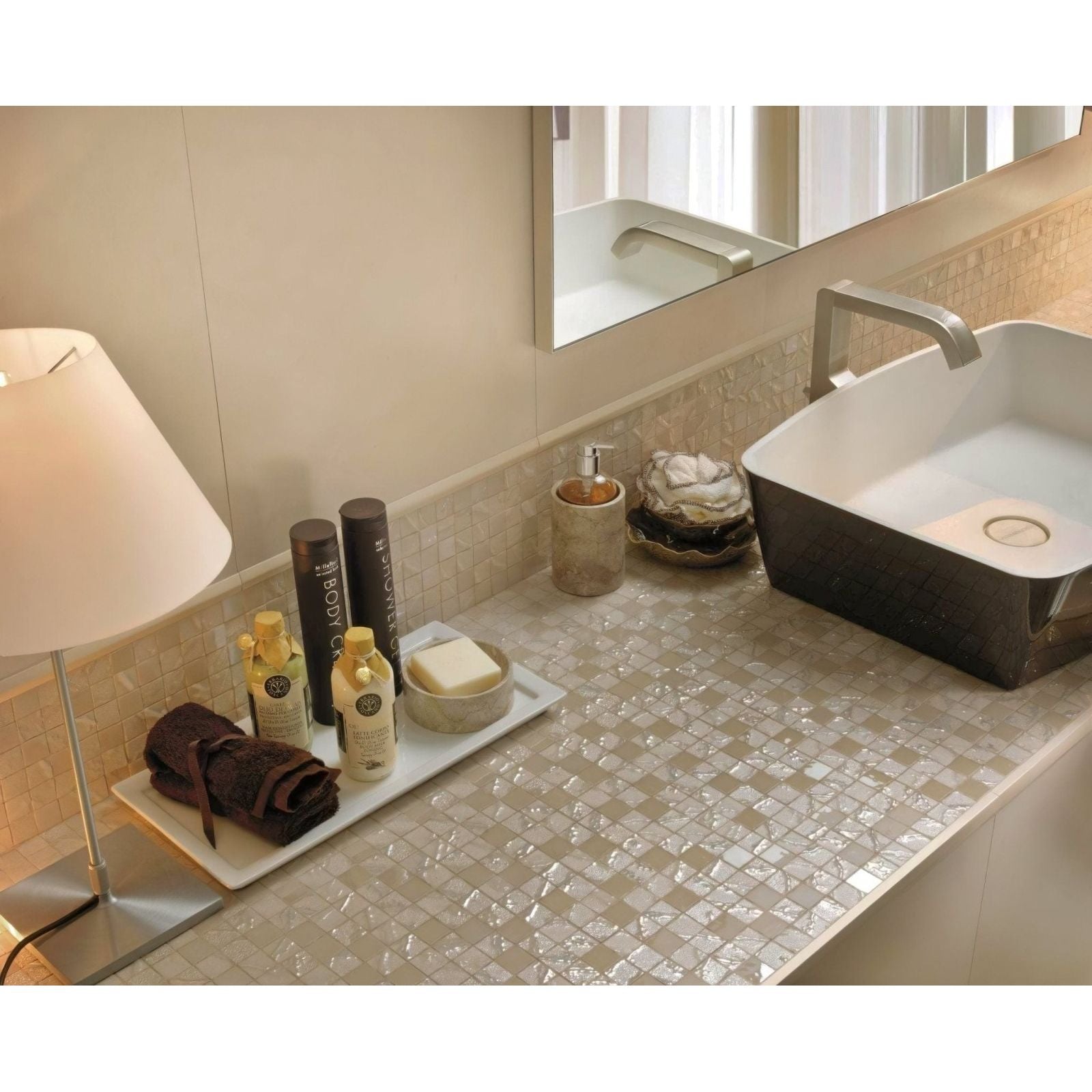Modern four seasons sand mosaic white and black mosaic tile countertop with sleek glossy finish