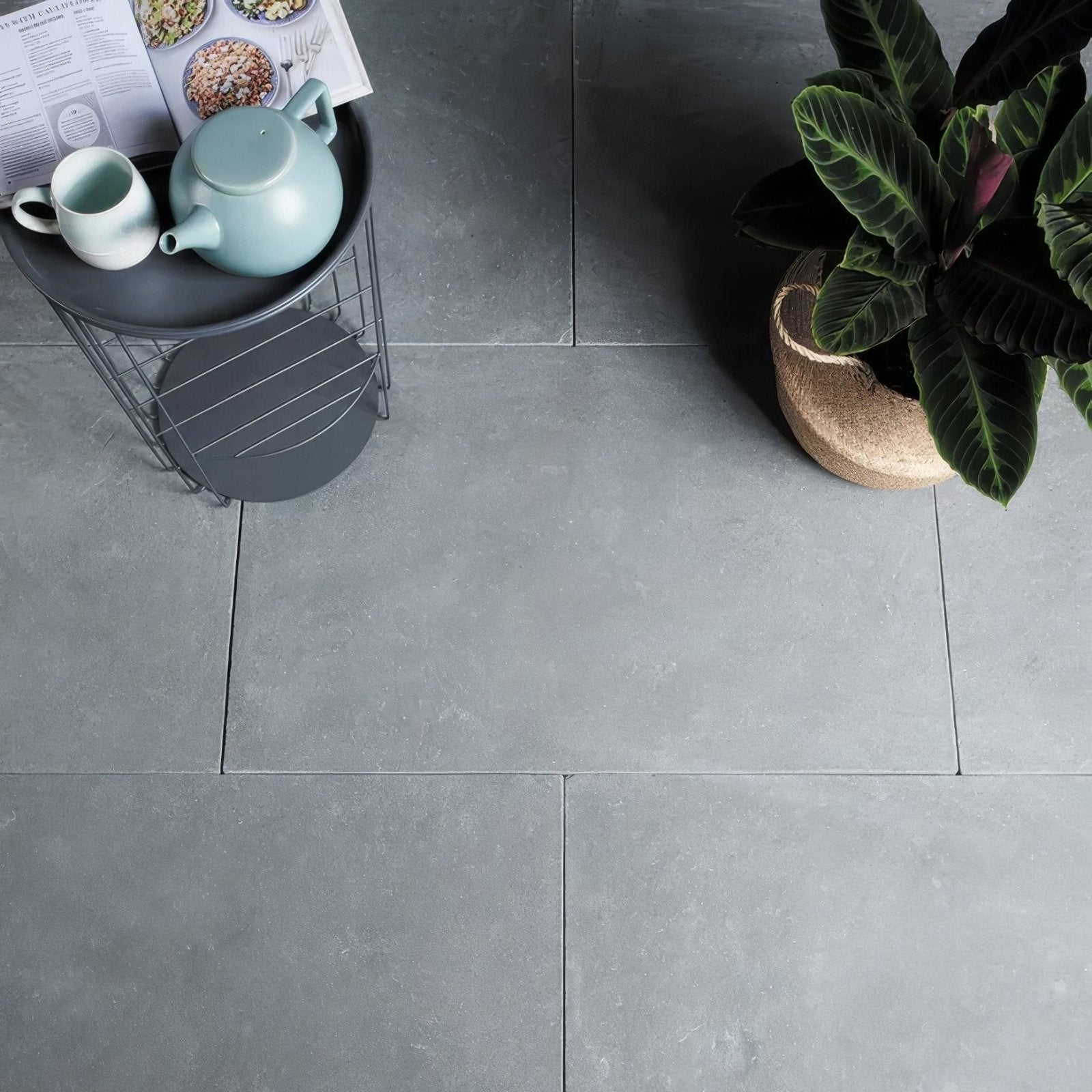 Galway Limestone Seasoned Finish – limestone tile pattern detail