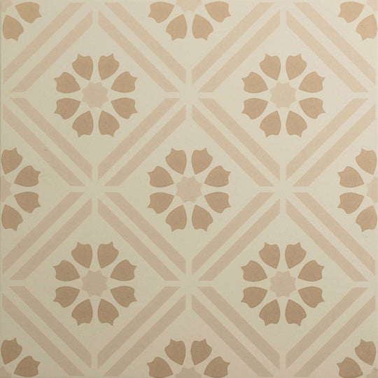 Greenway Taupe On Chalk - alternate view