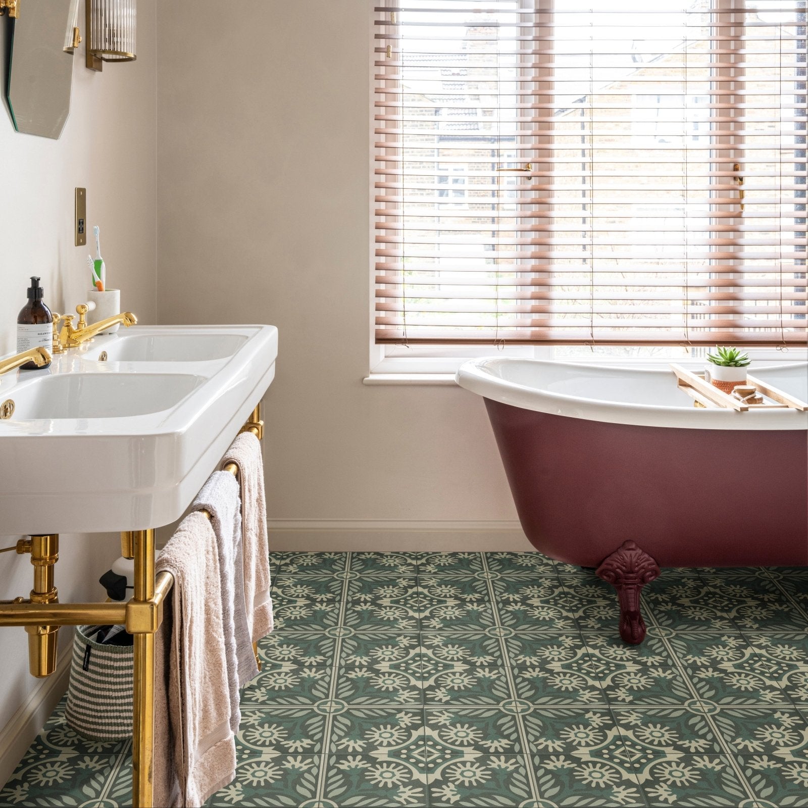 Indirah Porcelain Emerald 20 x 20cm