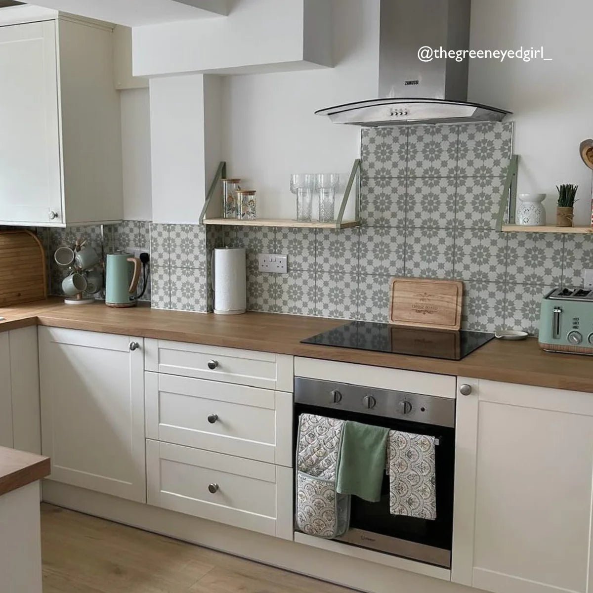 Infusion Ornelas Patterned Tile