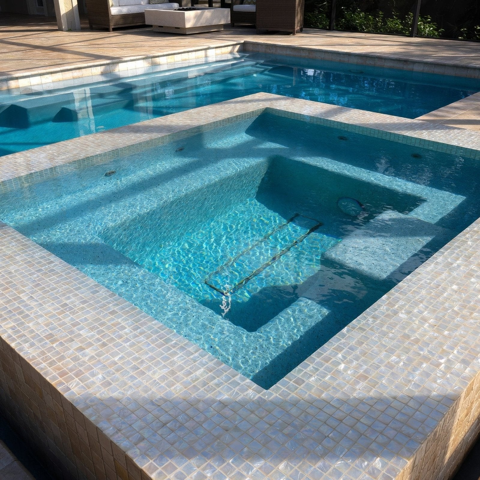 Innocence 25mm Square