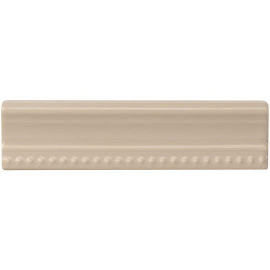 Ivory Hogarth Moulding