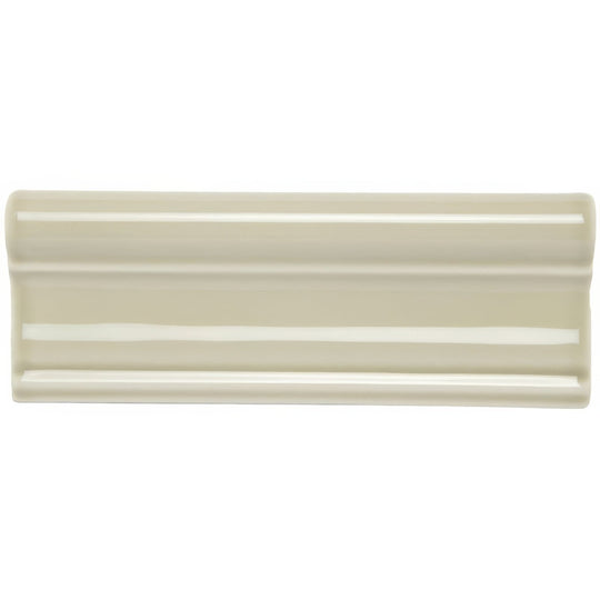 Lavenham Hampton cream-colored ceramic crown molding with glossy finish and three horizontal grooves