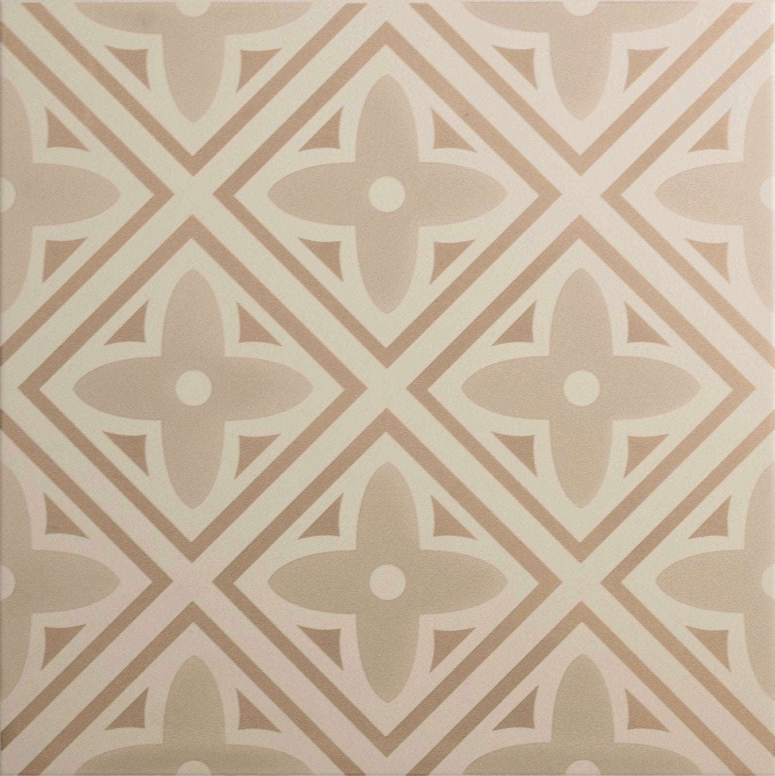 Leigh Taupe On Chalk