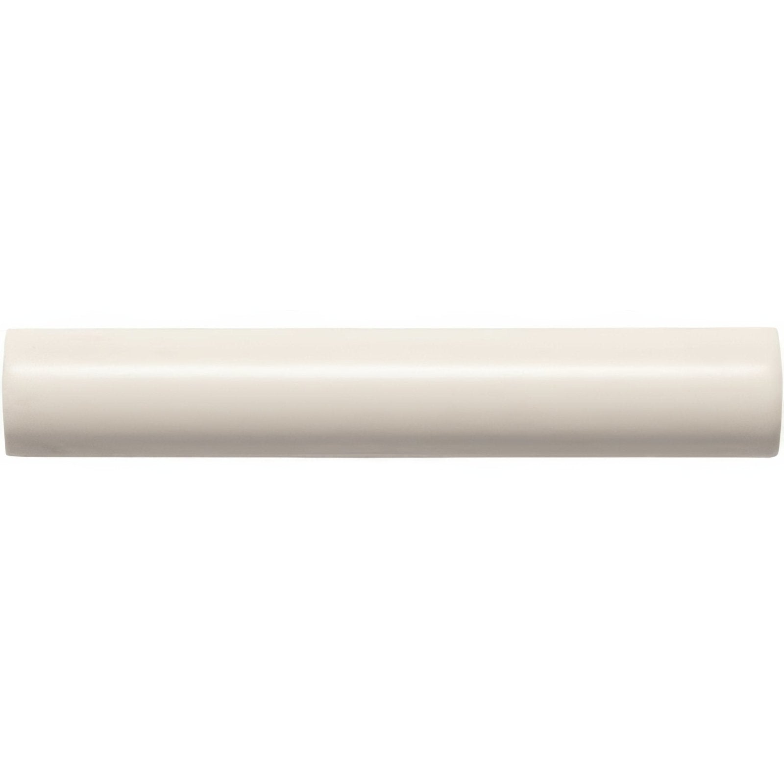 Cream-colored smooth satin sigma moulding pipe with glossy finish for decorative trim and edging