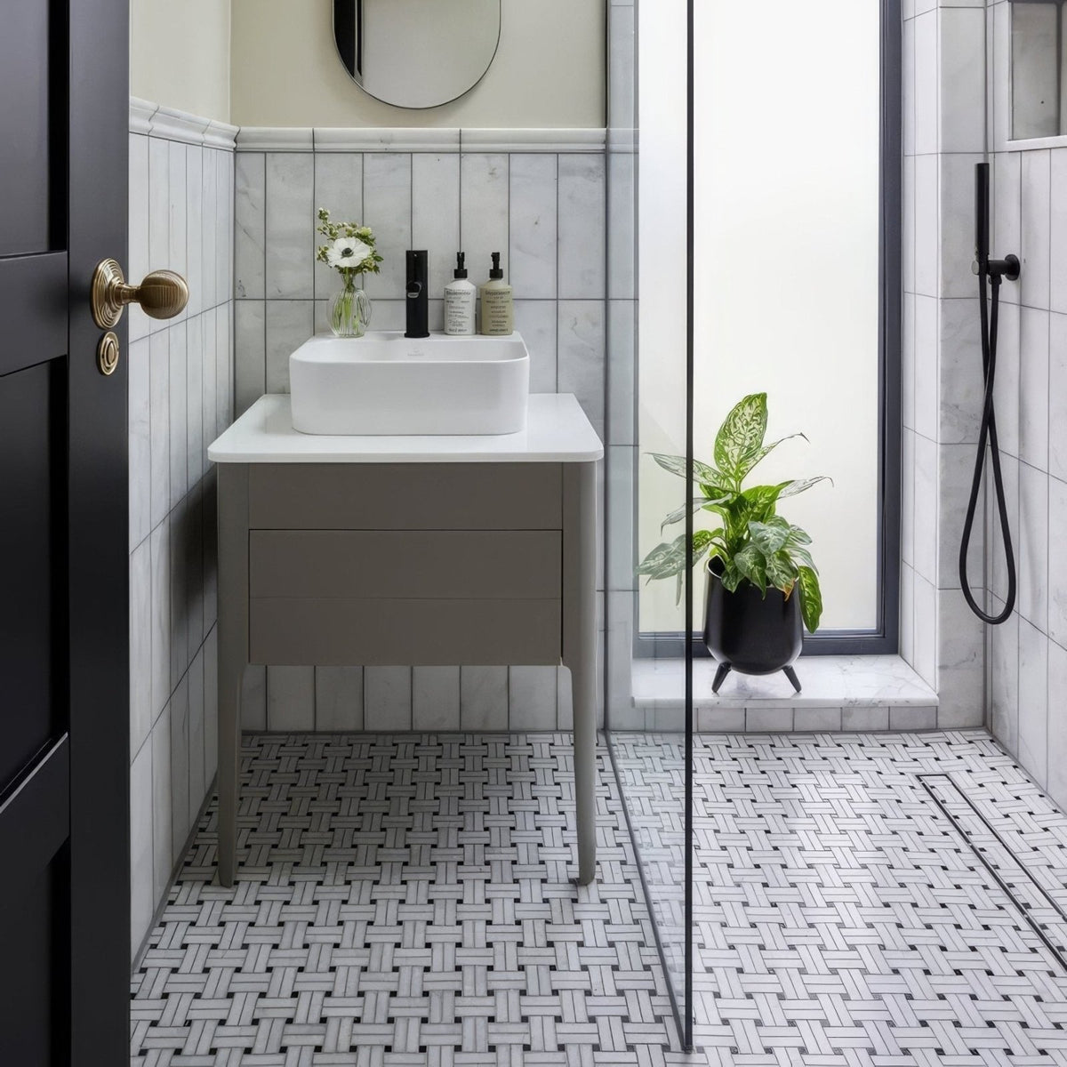 Long Island Marble Brick Honed Finish – detail view 6