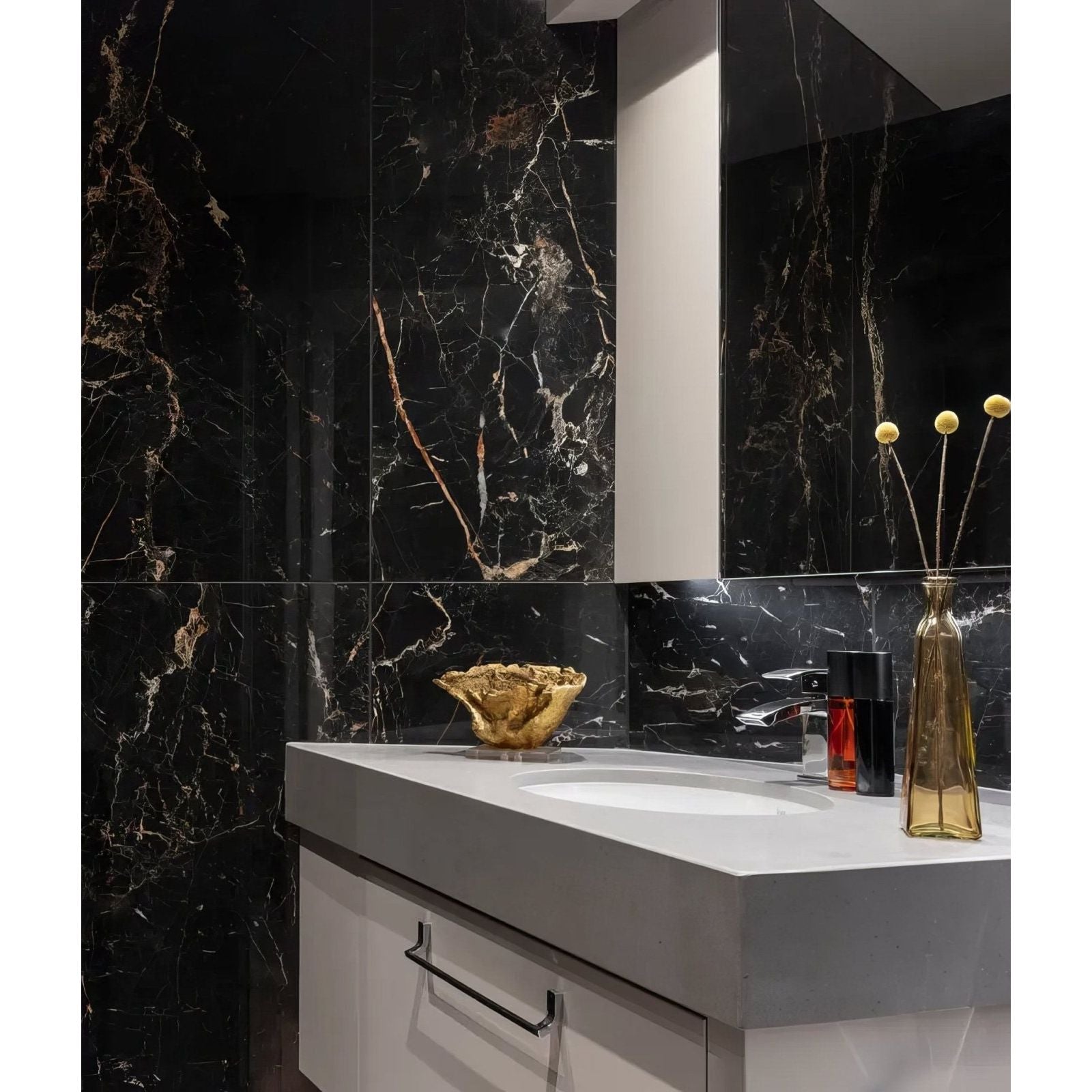 Marble Luxe Porcelain Laurant in a shower setting