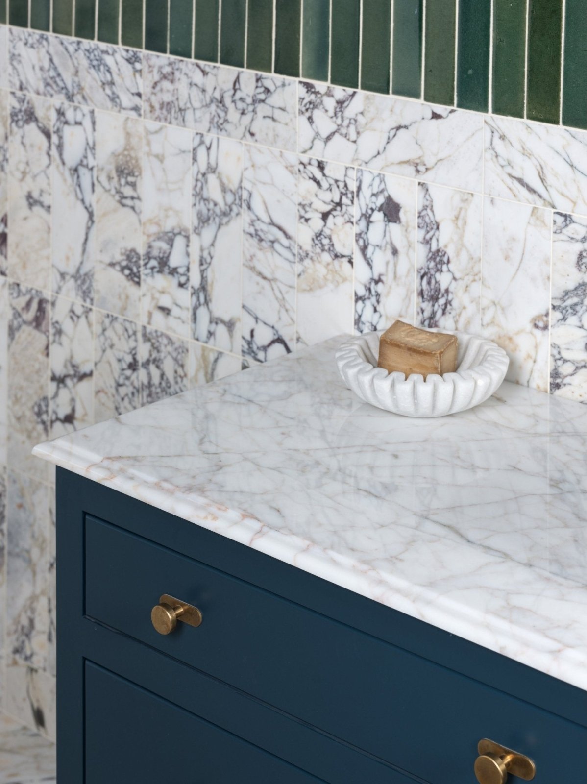 Medici Viola Marble Honed Brick