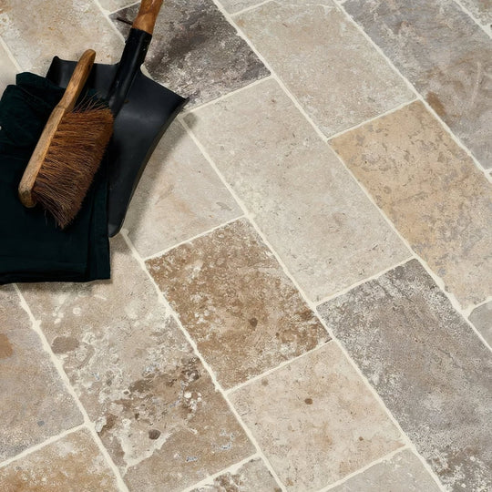 Vieux Bourgogne Limestone Cobbles Weathered Finish Floor Tile - alternate view