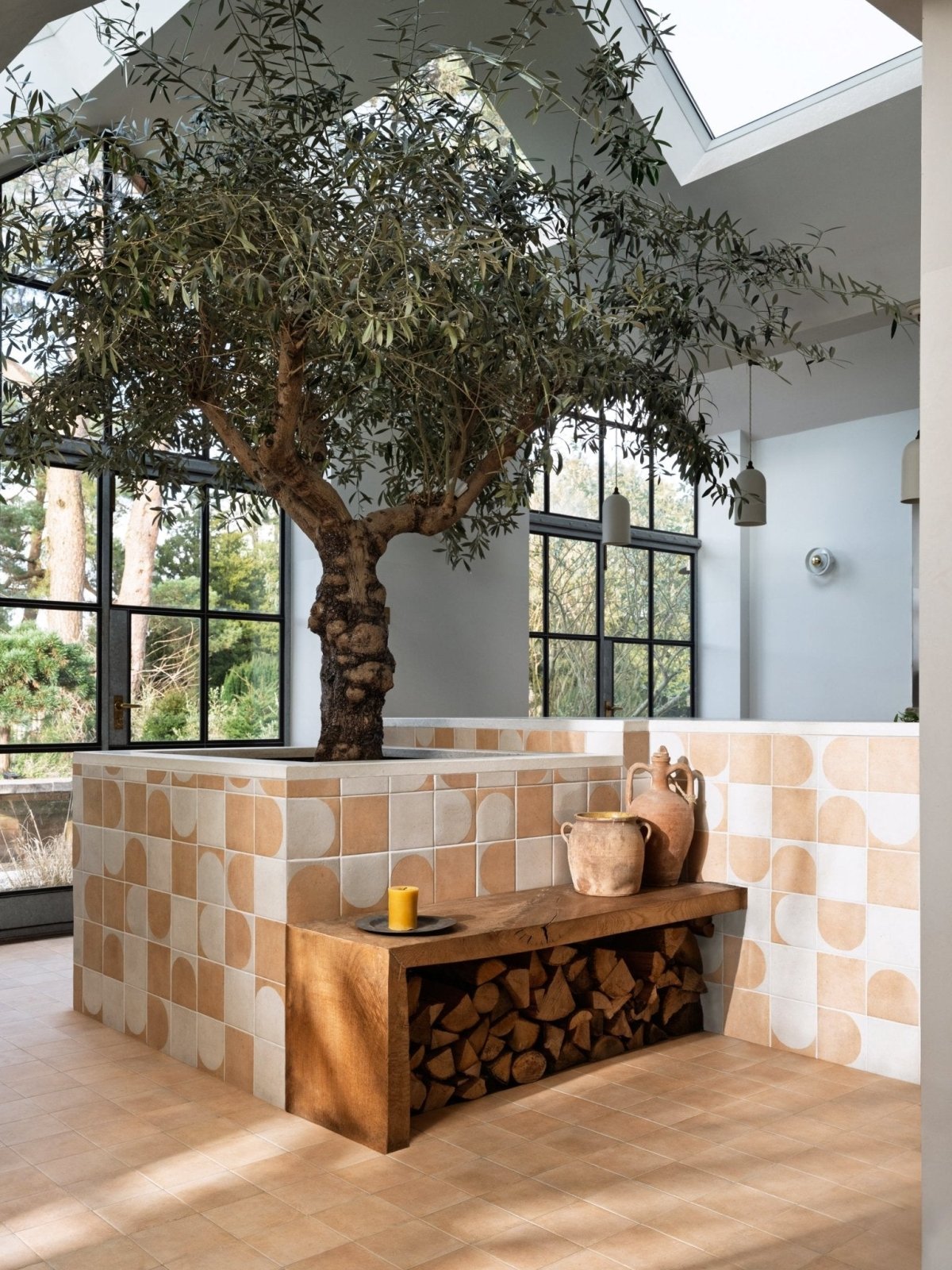 Menara White Porcelain Matt