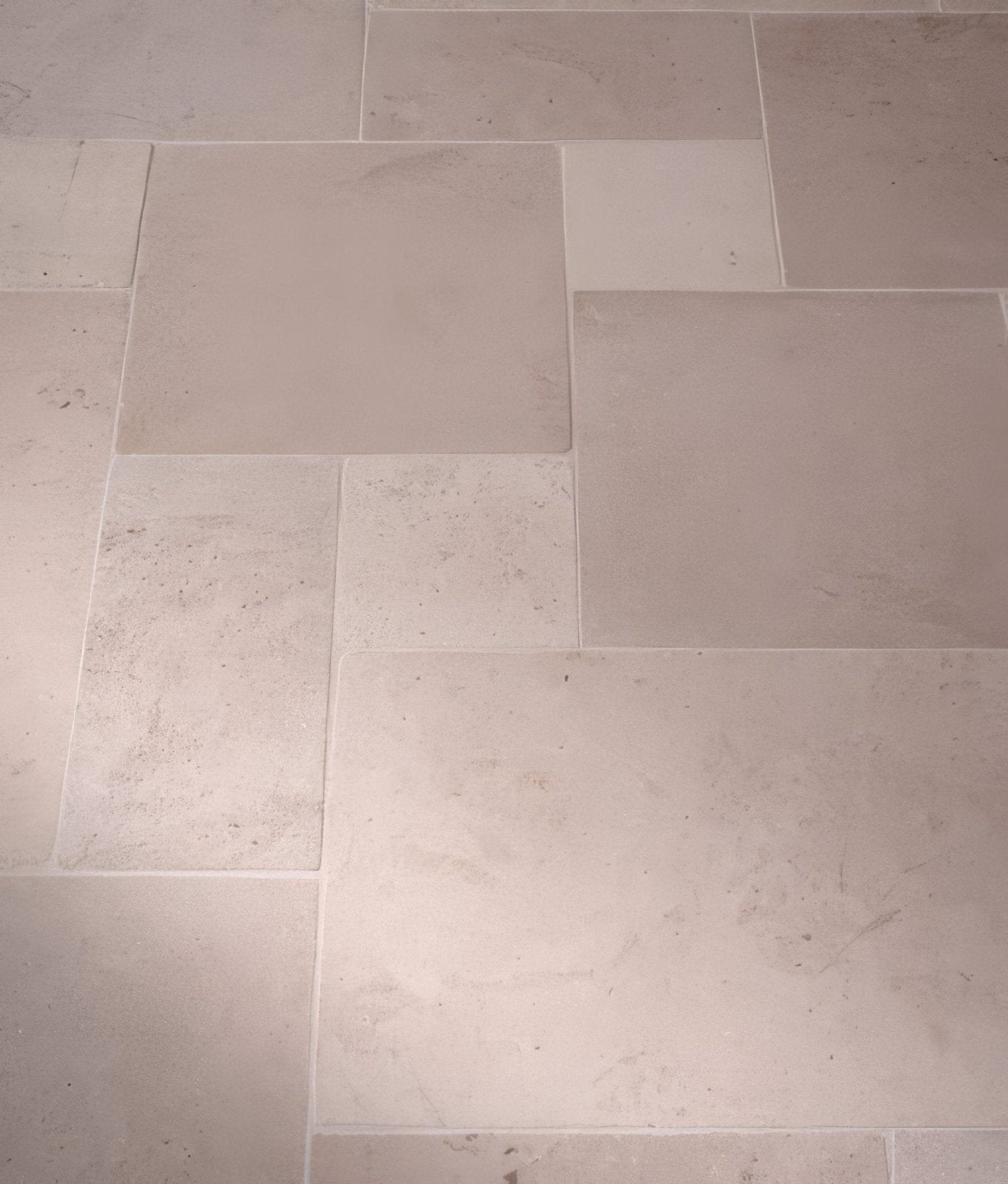 Moleanos Blend Limestone Tumbled