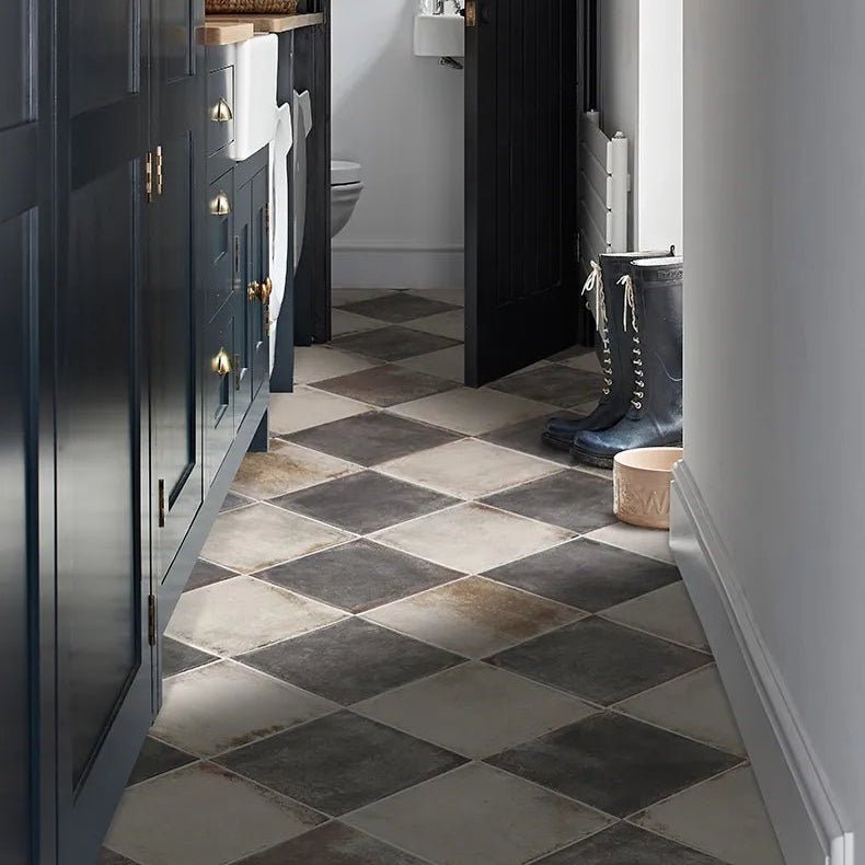 Osterley Porcelain Black Square